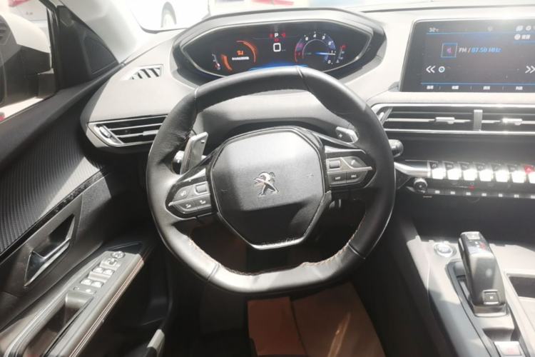 Used Peugeot 4008 2018 350THP Elite Edition Steering Wheel