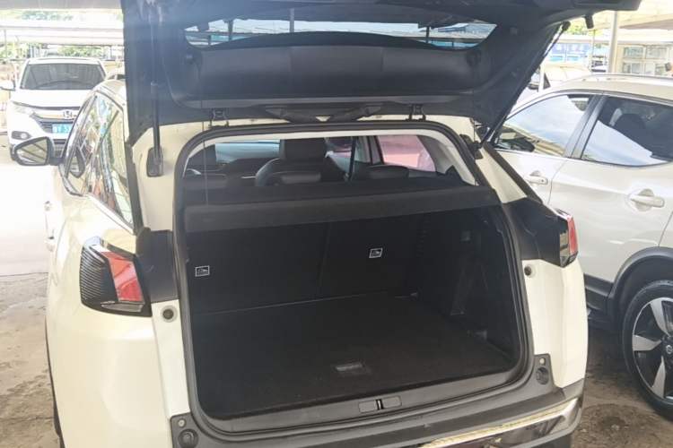 Used Peugeot 4008 2018 350THP Luxury Edition Trunk