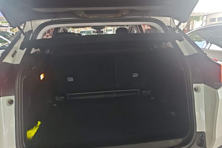 Used Peugeot 4008 2018 350THP Elite Edition Trunk