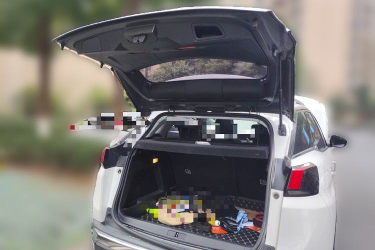Used Peugeot 4008 2018 350THP Elite Edition Trunk
