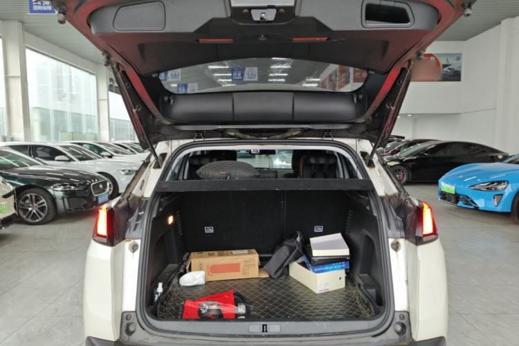 Used Peugeot 4008 2018 350THP Elite Edition Trunk
