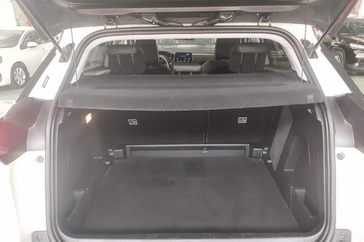 Used Peugeot 4008 2018 350THP Elite Edition Trunk