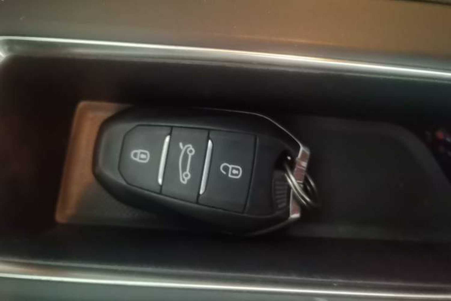 Used Peugeot 4008 2018 350THP Elite Edition Vehicle Key