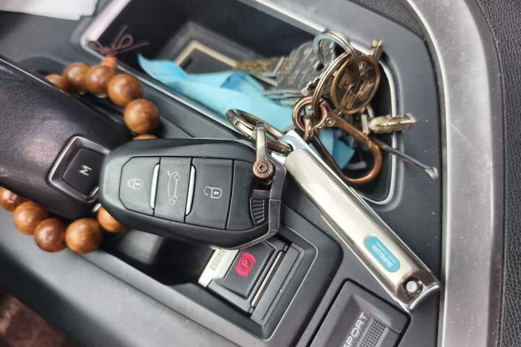 Used Peugeot 4008 2018 350THP Elite Edition Vehicle Key