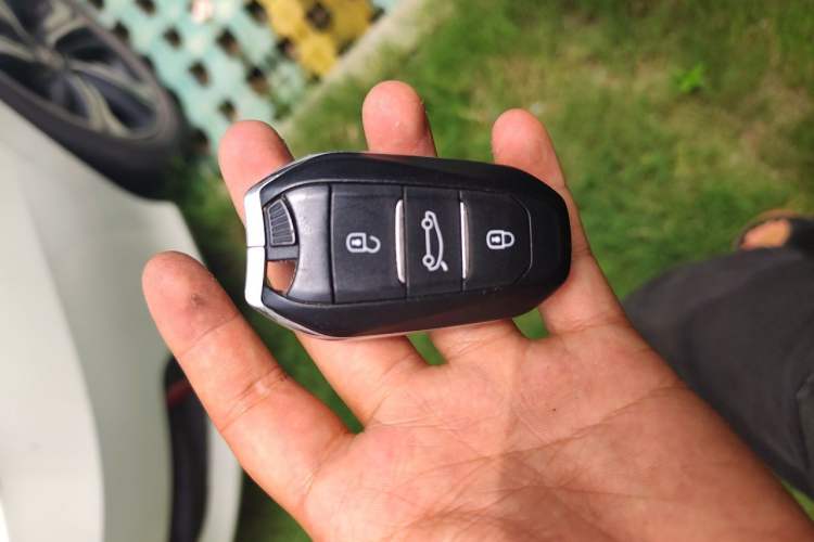Used Peugeot 4008 2018 350THP Elite Edition Vehicle Key