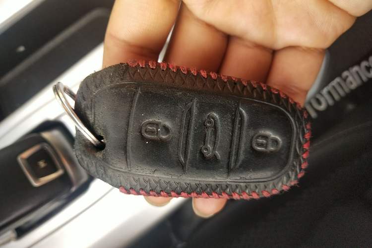 Used Peugeot 4008 2018 350THP Elite Edition Vehicle Key
