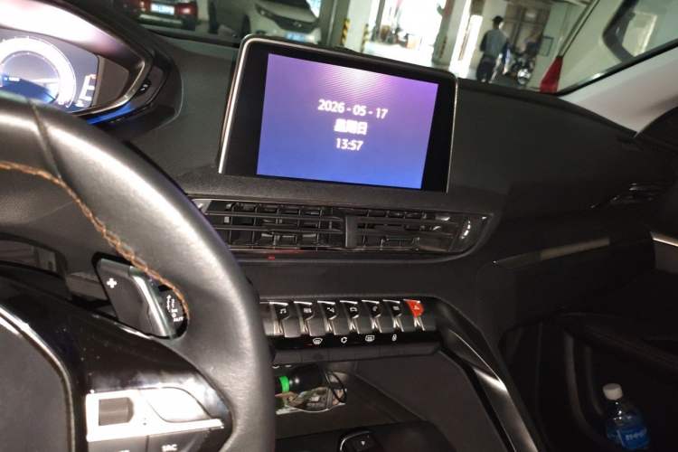 Used Peugeot 4008 2018 350THP Comfort Edition Audio And AC Panel