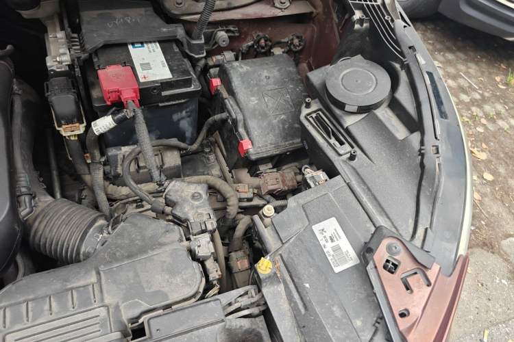 Used Peugeot 4008 2018 350THP Luxury Edition Engine Bay Left