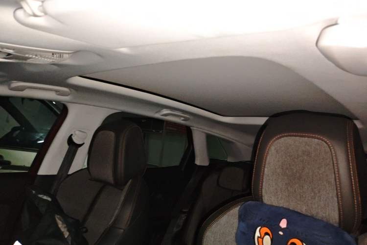 Used Peugeot 4008 2018 350THP Comfort Edition Headliner