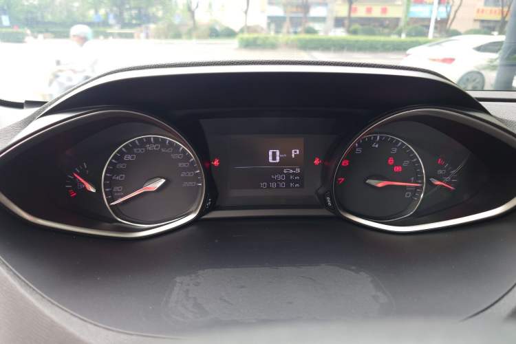 Used Peugeot 4008 2018 350THP Comfort Edition Instrument Cluster