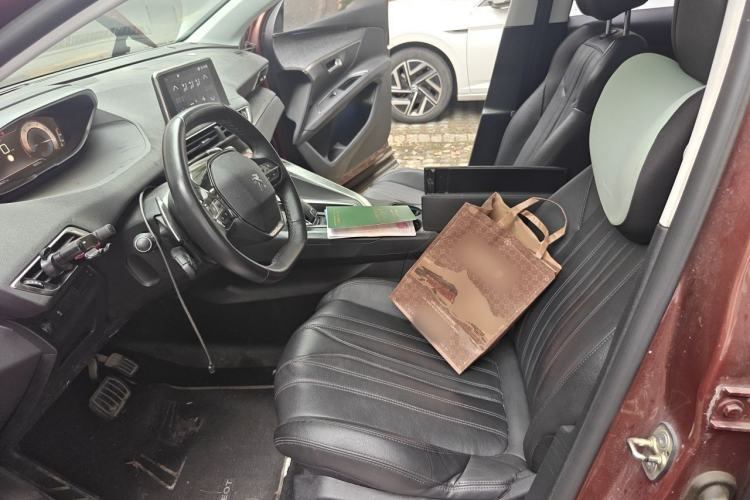 Used Peugeot 4008 2018 350THP Luxury Edition Left Front Seat