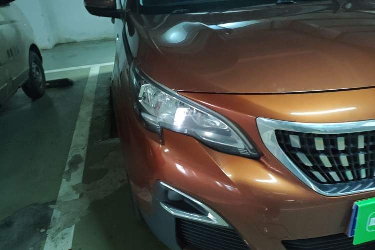 Used Peugeot 4008 2018 350THP Comfort Edition Right Front Headlight