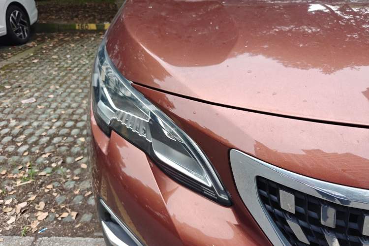 Used Peugeot 4008 2018 350THP Luxury Edition Right Front Headlight