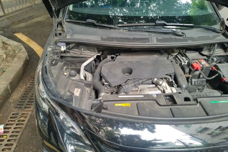 Used Peugeot 4008 2019 360THP BLACKPACK Obsidian Edition Engine Bay Right