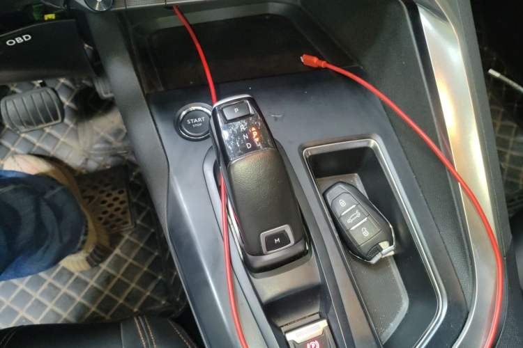 Used Peugeot 4008 2019 360THP BLACKPACK Obsidian Edition Gear Lever