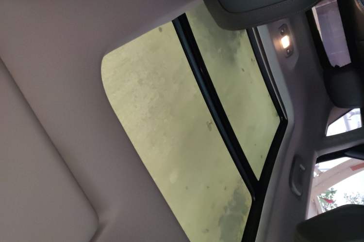 Used Peugeot 4008 2019 360THP BLACKPACK Obsidian Edition Headliner