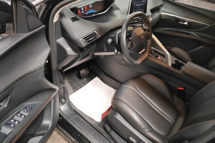 Used Peugeot 4008 2019 360THP BLACKPACK Obsidian Edition Interior 3