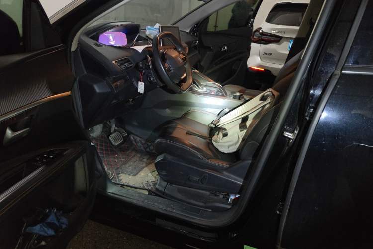 Used Peugeot 4008 2019 360THP BLACKPACK Obsidian Edition Left Front Seat