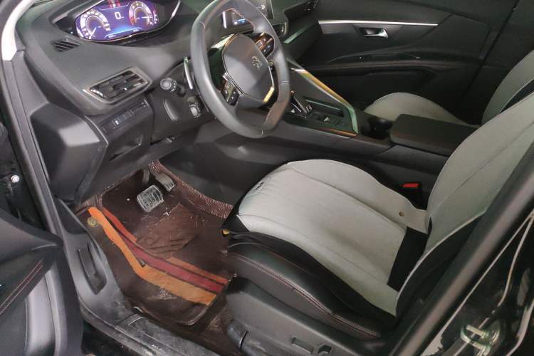 Used Peugeot 4008 2019 360THP BLACKPACK Obsidian Edition Left Front Seat