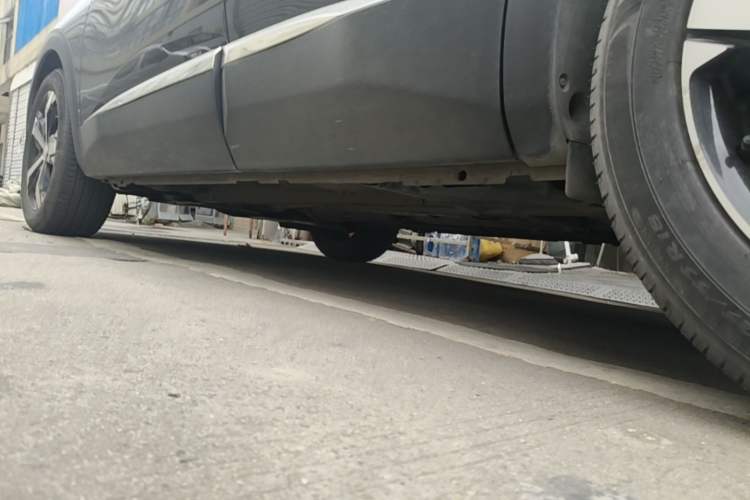 Used Peugeot 4008 2019 360THP BLACKPACK Obsidian Edition Left Side Sill