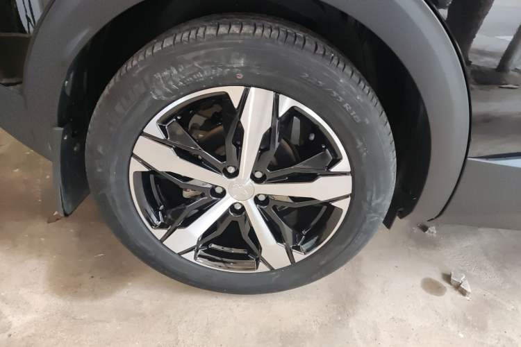 Used Peugeot 4008 2019 360THP BLACKPACK Obsidian Edition Right Rear Wheel Hub