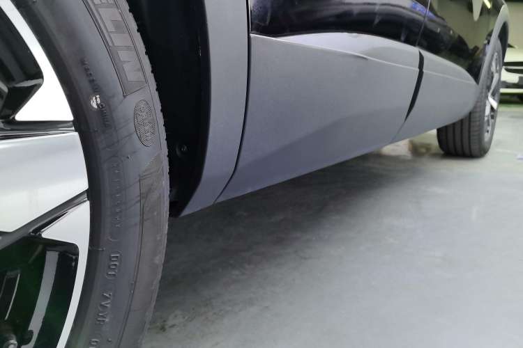 Used Peugeot 4008 2019 360THP BLACKPACK Obsidian Edition Right Side Sill