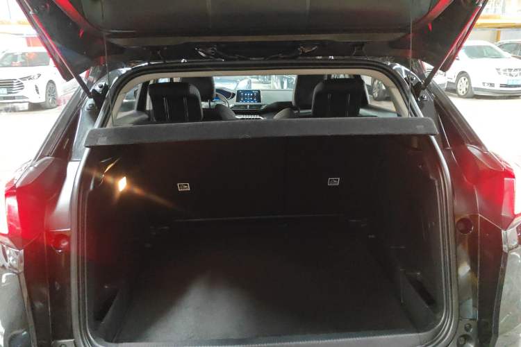 Used Peugeot 4008 2019 360THP BLACKPACK Obsidian Edition Trunk
