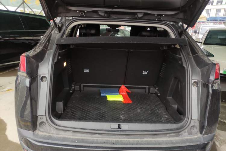 Used Peugeot 4008 2019 360THP BLACKPACK Obsidian Edition Trunk