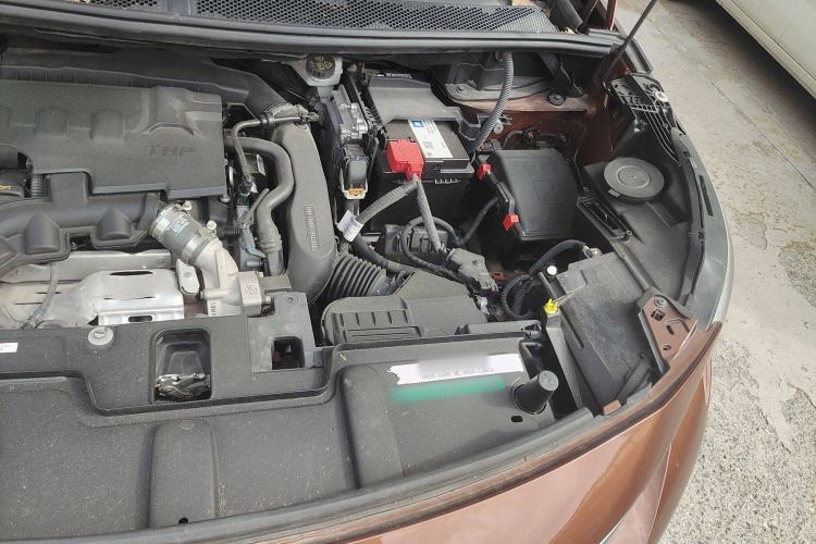 Used Peugeot 4008 2019 350THP First Edition Engine Bay Left