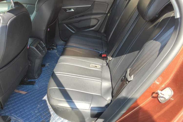 Used Peugeot 4008 2019 350THP Leading Edition Interior 1