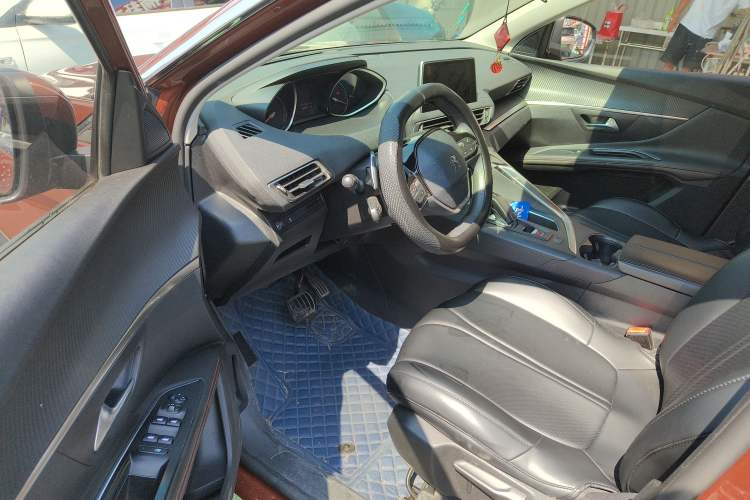 Used Peugeot 4008 2019 350THP Leading Edition Interior 2