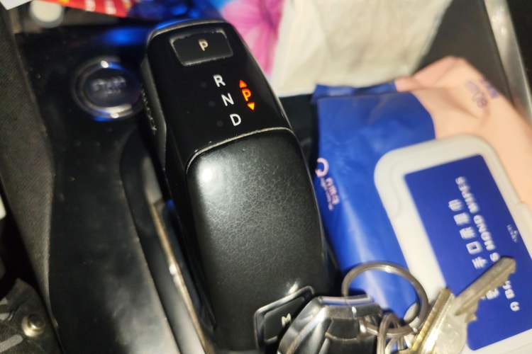 Used Peugeot 4008 2019 350THP First Edition Gear Lever