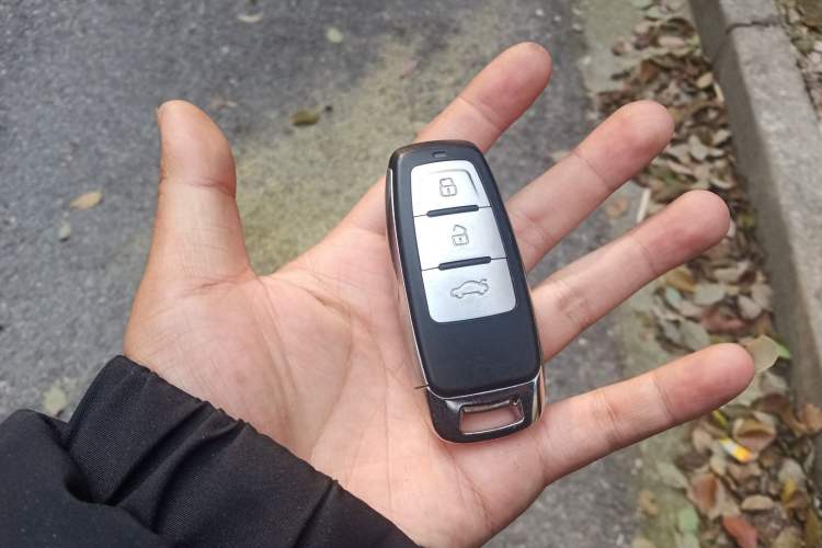 Used Peugeot 4008 2019 380THP Excellence Edition Vehicle Key