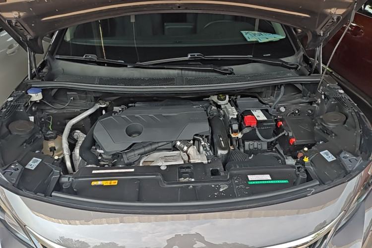 Used Peugeot 4008 2019 Revised Version 360THP – First Edition Engine Bay