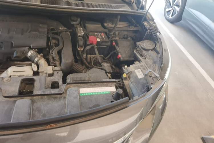 Used Peugeot 4008 2019 350THP First Edition Engine Bay Left