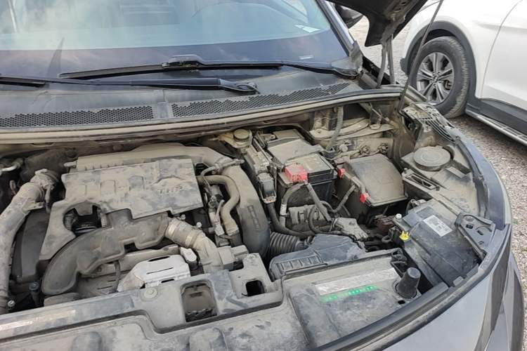 Used Peugeot 4008 2019 350THP First Edition Engine Bay Left