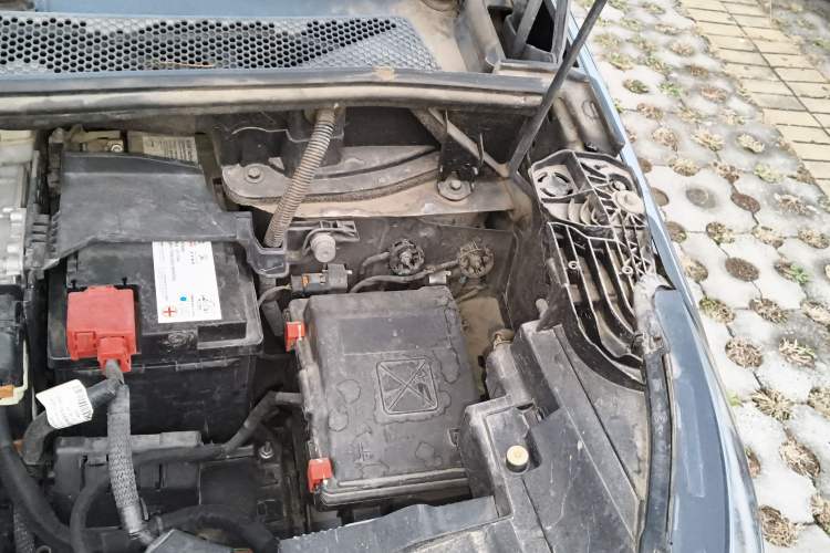 Used Peugeot 4008 2019 380THP Excellence Edition Engine Bay Left