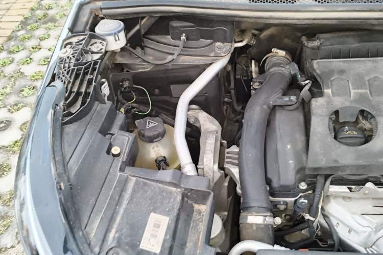 Used Peugeot 4008 2019 380THP Excellence Edition Engine Bay Right