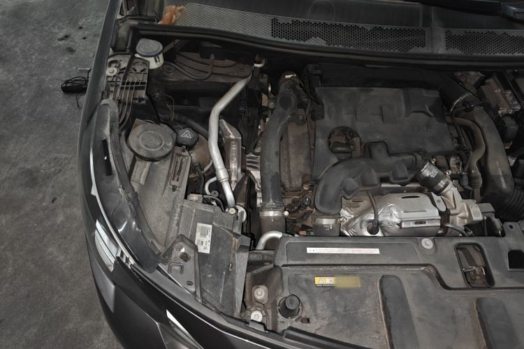 Used Peugeot 4008 2019 350THP First Edition Engine Bay Right