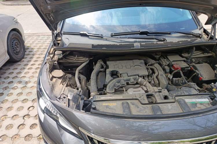 Used Peugeot 4008 2019 350THP Excellence Edition Engine Bay Right