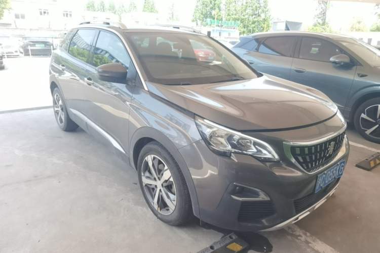 Used Peugeot 4008 2019 350THP First Edition Front Right 45 Deg