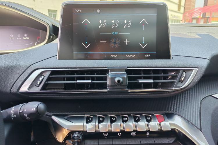 Used Peugeot 4008 2019 350THP First Edition Interior 2
