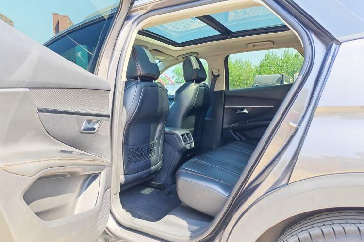 Used Peugeot 4008 2019 350THP First Edition Interior 9