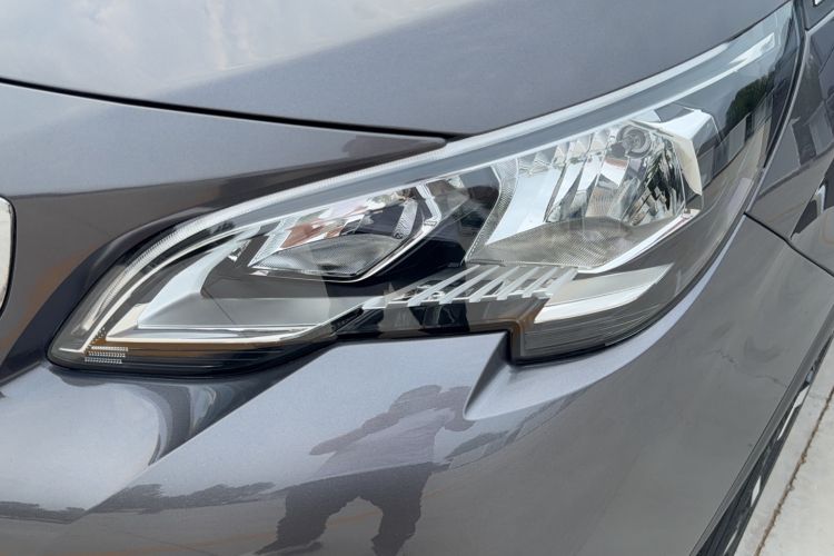 Used Peugeot 4008 2019 Revised Version 360THP – First Edition Left Front Headlight