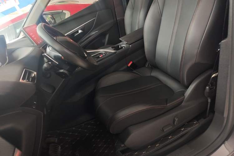 Used Peugeot 4008 2019 Revised Version 360THP – First Edition Left Front Seat