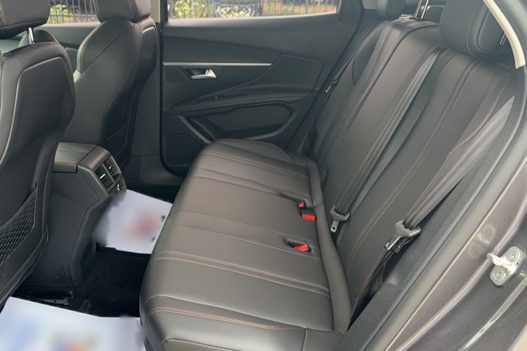 Used Peugeot 4008 2019 Revised Version 360THP – First Edition Left Rear Seat