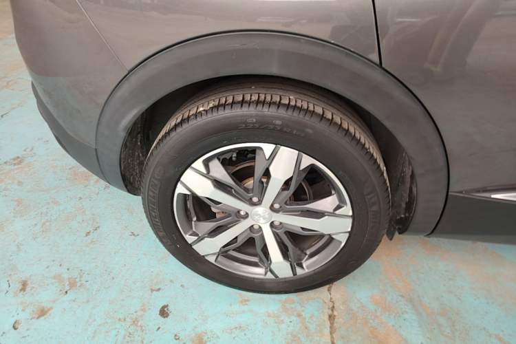 Used Peugeot 4008 2019 350THP First Edition Right Rear Wheel Hub