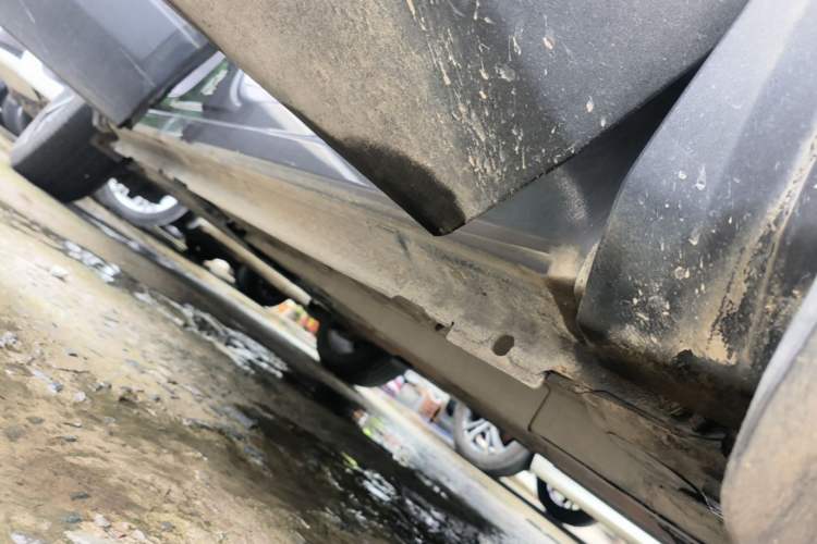 Used Peugeot 4008 2019 350THP First Edition Right Side Sill
