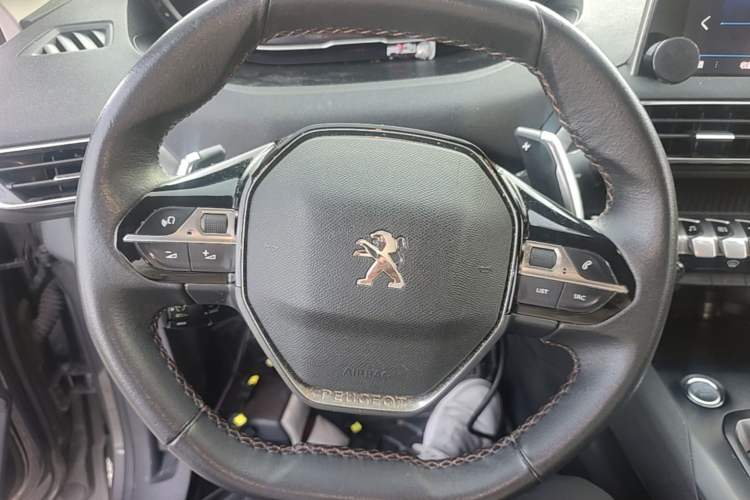 Used Peugeot 4008 2019 350THP First Edition Steering Wheel