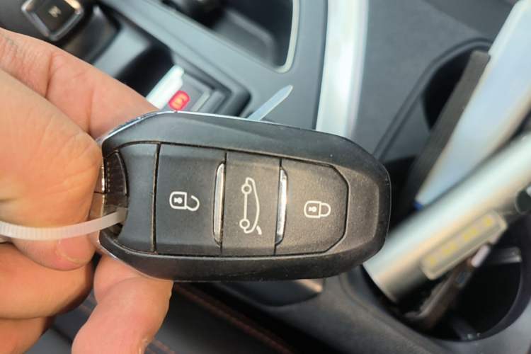 Used Peugeot 4008 2019 350THP First Edition Vehicle Key